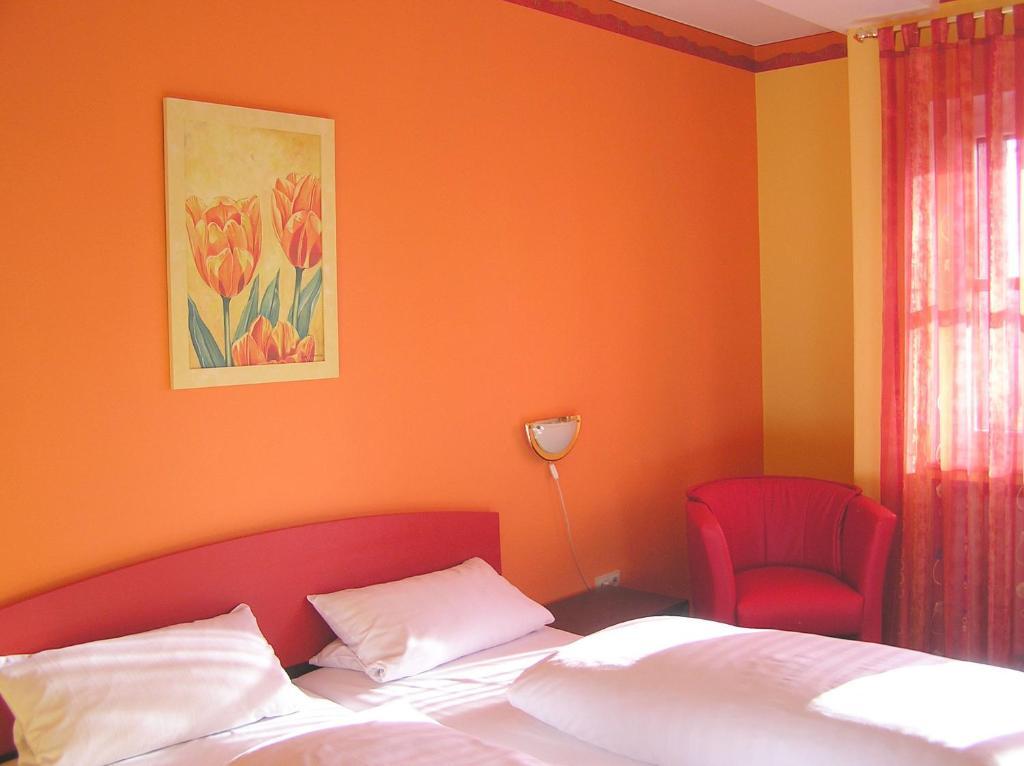 Hotel Pfaffenhof Lich ห้อง รูปภาพ